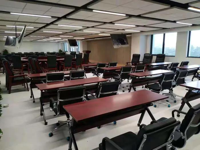 好的會議桌可以影響公司未來發(fā)展，該如何選購呢？